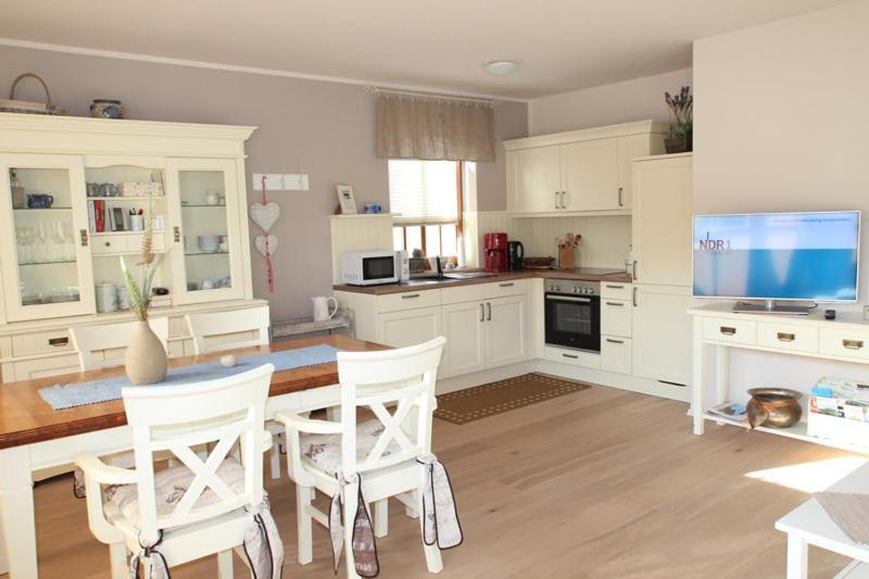 Ferienwohnung Abendsonne Ostseebad Nienhagen Dış mekan fotoğraf
